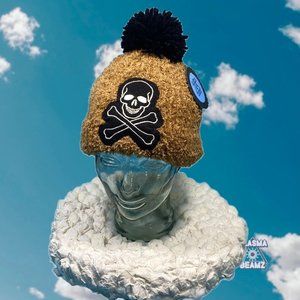 Plasma Beams Teddy Knit Skull & Crossbones Beanie